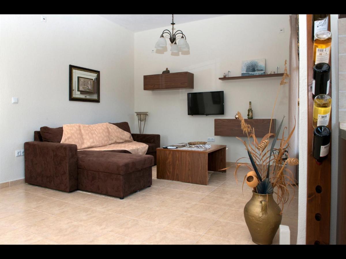 Stelios Apartments Скала-Каллирахис Экстерьер фото