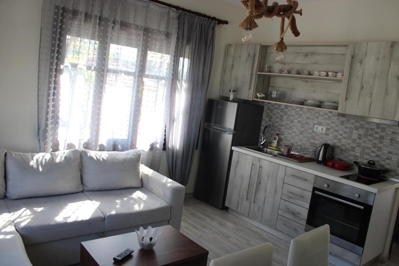 Stelios Apartments Скала-Каллирахис Экстерьер фото